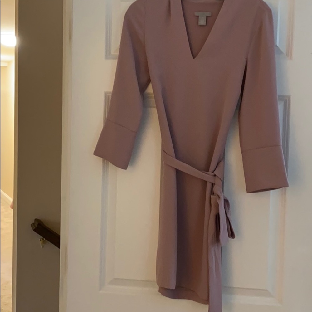 H&M light pink dress
